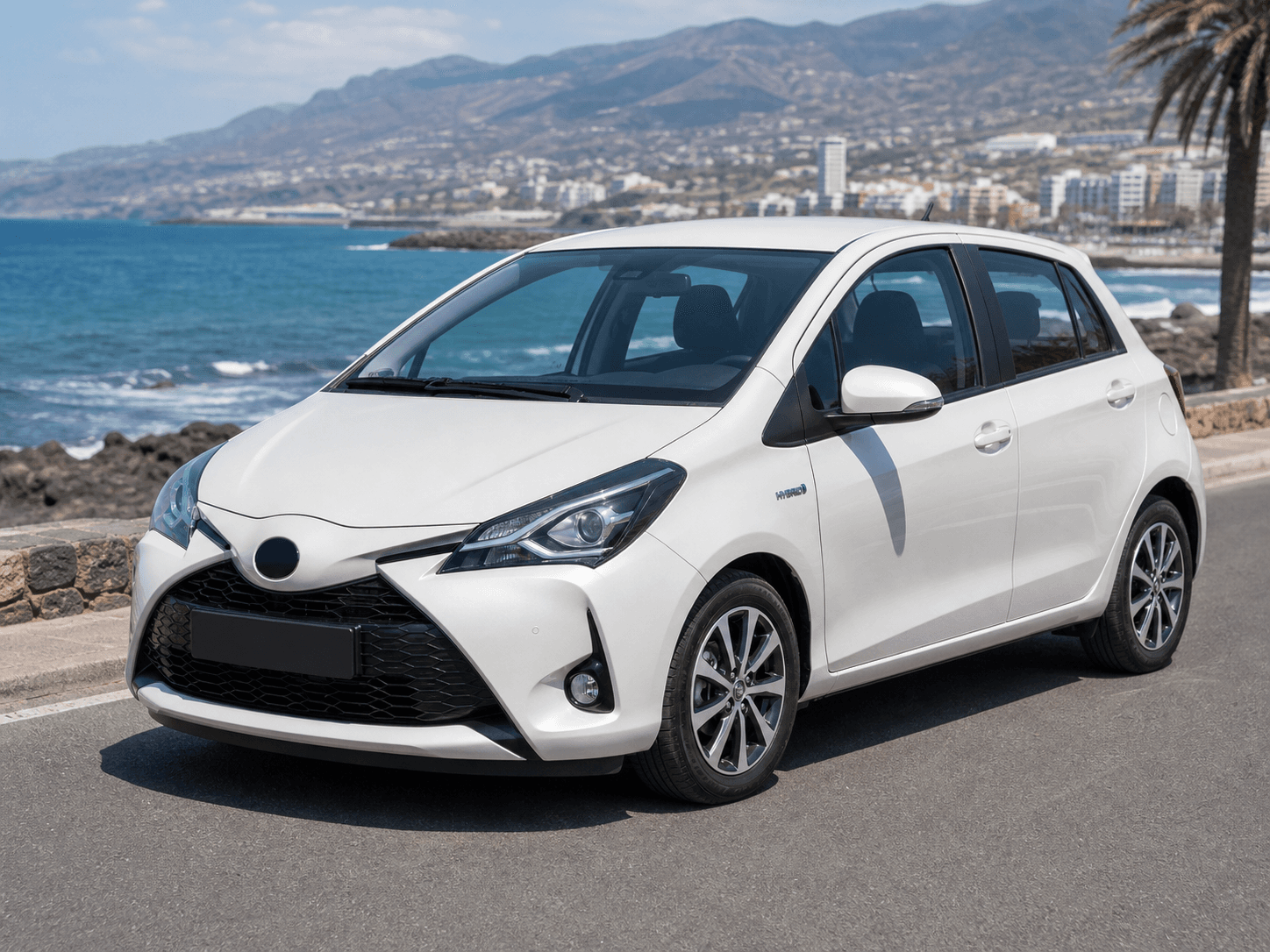 Toyota Yaris 1.5 Hybrid Active - foto 5 preparada para IslaCar